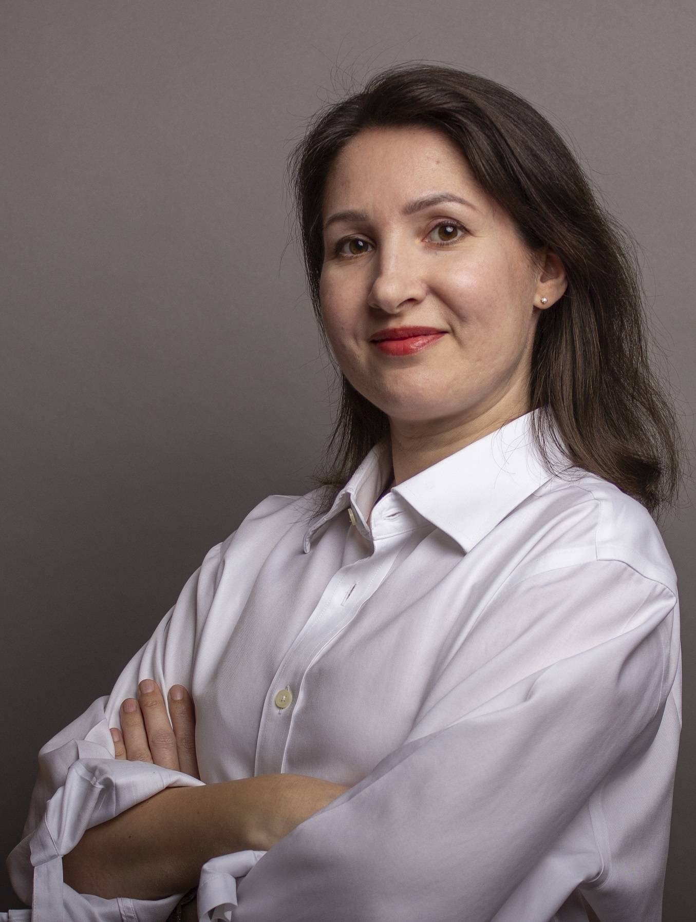 Тихомирова Оксана Евгеньевна